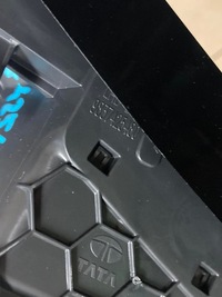 фото thumb №5, Решётка средняя воздуховод peugeot 308 t10 9837425480