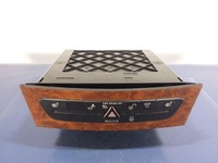 фото thumb №1, Mercedes cls c219 чейнджер cd с панель