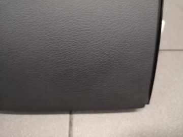 фото thumb №6, Бардачок обшивка лівий зад чорний audi a8 d3