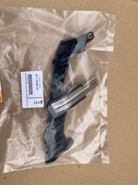 фото thumb №1, Bmw 1 f40 кронштейн фара правый orygi.