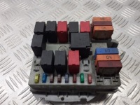 фото thumb №1, Коробка запобіжників alfa romeo 147 1.9 jtd