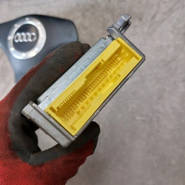 фото thumb №12, Audi tt 8n панель роздавальна капот + подушки пасажира водія модуль