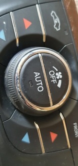 фото thumb №8, Панель кондиционера lancia thema 1uw96aaaaa