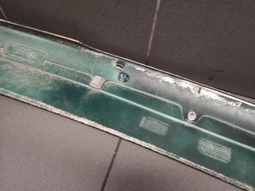 фото thumb №13, Спойлер накладка кришки vw touareg 7l6827933c