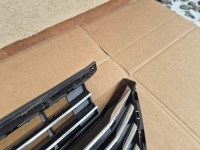 фото thumb №2, Решётка радиатора решётка радиатора vw arteon r line lift оригинал хороший состояние