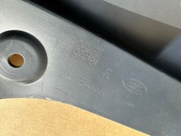 фото thumb №9, Discovery sport 14- уголок бампера правый задняя