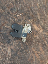 фото thumb №6, Замок кришки багажника vw bora sedan 1j5827505c