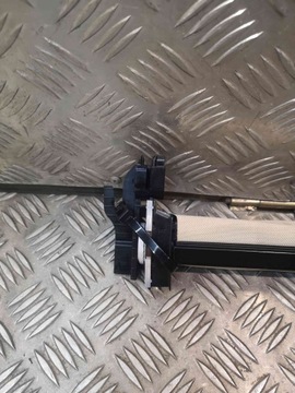 фото thumb №6, Bmw g20 g22 g26 g42 ролета люк разные цвет