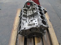 фото thumb №8, Vw touareg 7l 5.0 tdi ayh блок двигуна голий
