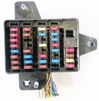 фото thumb №1, Ssangyong rexton i 2.7 xdi коробка запобіжників