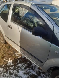 фото thumb №1, Стекло правых дверь citroen c2 2003 rok