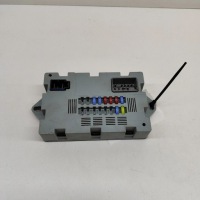 фото thumb №3, Jaguar i-pace 2019 рамка / модуль предохранителей