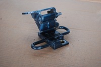 фото thumb №1, Петля дверь правый зад нижний vw phaeton 3d4833412b