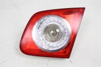 фото thumb №1, Лампа кришки права vw jetta v 06r.