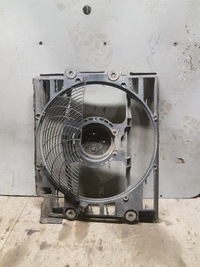 фото thumb №1, Корпус вентилятора радіатора bmw e39