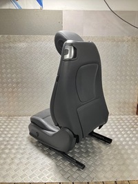 фото thumb №9, Сидіння диван обшивки салон стеля mercedes w238