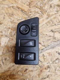 Купити Dacia spring 2023 кнопка регулювання дзеркал бокових, фото thumb