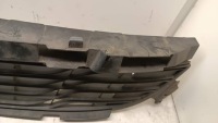 Решётка бампера средняя перед renault megane iii 622540001r Киев, фото thumb