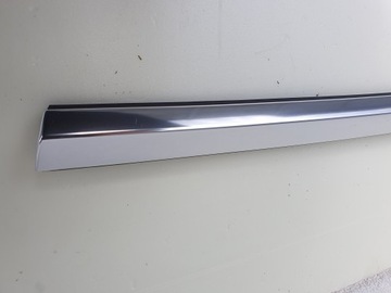 фото thumb №2, Tesla модель 3 планка хром двері правий зад