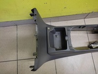 фото thumb №6, Volvo v50 туннель средний подлокотник 30755349