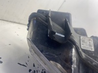 Tesla 3 противотуманная фара led правый 1077396-00-d Недорого, фото thumb