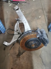 фото thumb №1, Поворотный кулак левый перед mercedes gle w166 1663320901