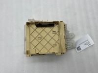 Toyota auris e180 2017 рамка / модуль предохранителей Недорого, фото thumb