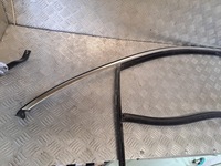 фото thumb №4, Porsche macan 2017 r прокладка дверь левый перед