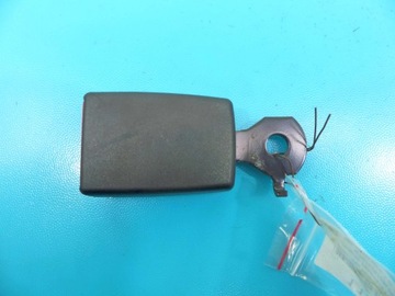 фото thumb №4, Кліпса ременя безпеки зад panamera i 970