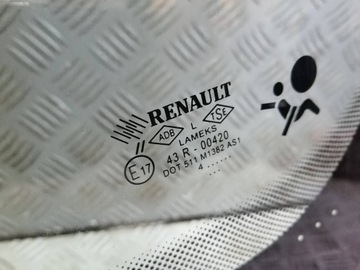 фото thumb №2, Стекло лобовое передняя renault clio iv