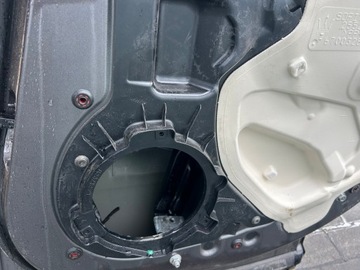 фото thumb №7, Maserati levante рестайлинг 2022 дверь правые зад задние комплектные