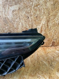 фото thumb №10, Лампа права bi- ксенон alfa romeo stelvio usa!