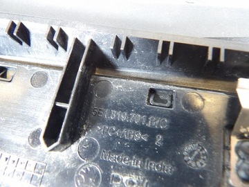 фото thumb №3, Решётка воздуховод левая европа оригинал 5e4819701 skoda octavia iv 5e3 23r