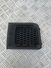 фото thumb №1, Заглушка бампера права jeep renegade 14- 735587835