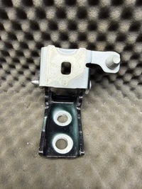 фото thumb №1, 9035y2 петля двері правий задня peugeot 308