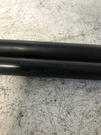 фото thumb №5, Амортизатори кришки mazda 2 dy 3m71-a406a10-ad