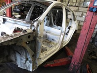 фото thumb №1, Поріг стійка лівий bok ly9c audi q5 8r