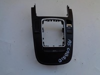 фото thumb №1, Рамка выборщик панель туннель audi a5 8t