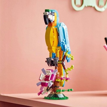LEGO Creator 3in1 Parrot 31136 + LEGO 30645 Рождественский сет
