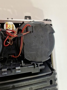 фото thumb №6, Bmw 7 g11 g12 бардачок тунель середній панель з usb