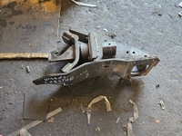 фото thumb №4, Кронштейн подушка вушко кабіни ліва nissan cabstar maxity 2.5 dci 08r