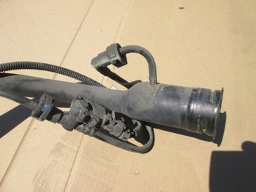 фото thumb №10, Chrysler town country 11- 3.6 труба заливная горловина топлива dodge grand caravan заливка