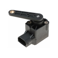 фото thumb №1, Датчик уровня фары mercedes cls c219 04-