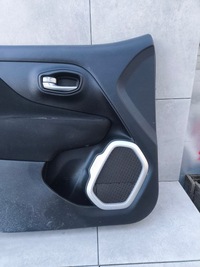 фото thumb №2, Jeep renegade обшивка обивка дверь передних левый перед jeep renegade ?