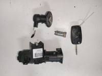 фото thumb №1, Fiat panda ii 2 замок зажигания ключ вкладыши pilot kpl