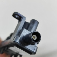 Tesla model 3 2023 права сторона камера на крила бічний Зі Шроту, фото thumb