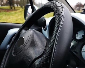 Peugeot 206 207 307 308 Partner Чехлы на руль 1 2 Черный Премиум