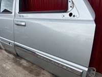 фото thumb №9, Jeep commander xh xk дверь ps2 правый перед состояние perfekt