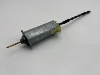 фото thumb №1, Mercedes-benz s w221 2007 задняя сторона правая моторчик регулировки сиденье