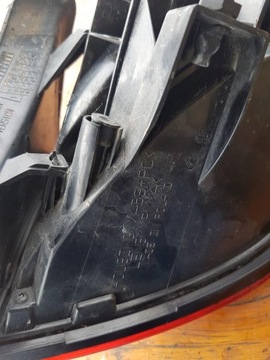 фото thumb №7, Лампа левый зад audi a3 8v 8v3945095c